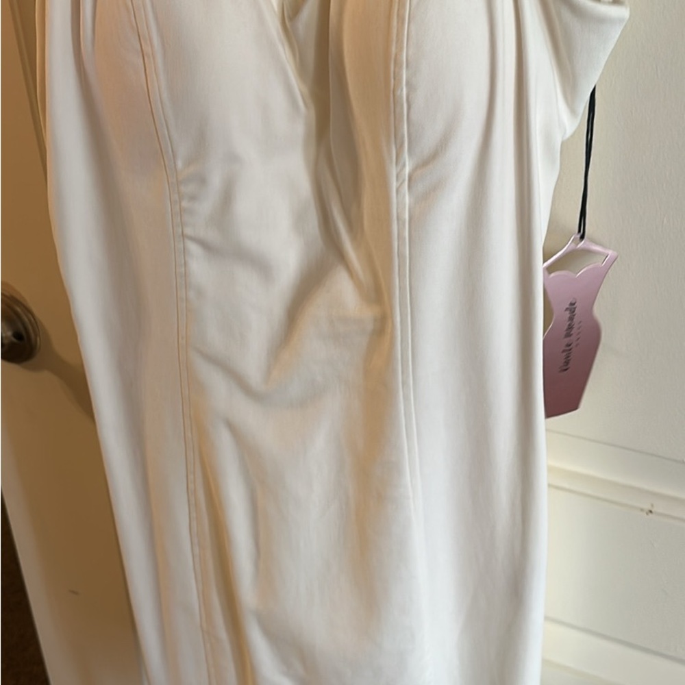 Haute Monde Ivory Garment
